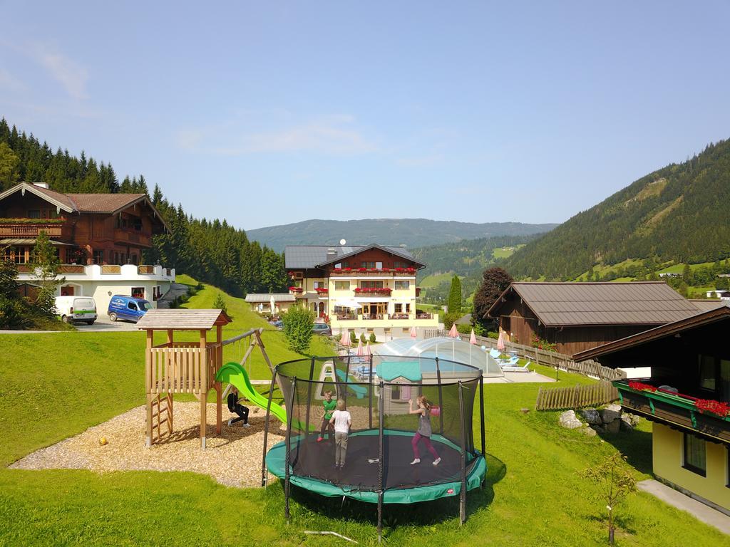 Natur & Familienhotel Der Stieglerhof Radstadt Dış mekan fotoğraf